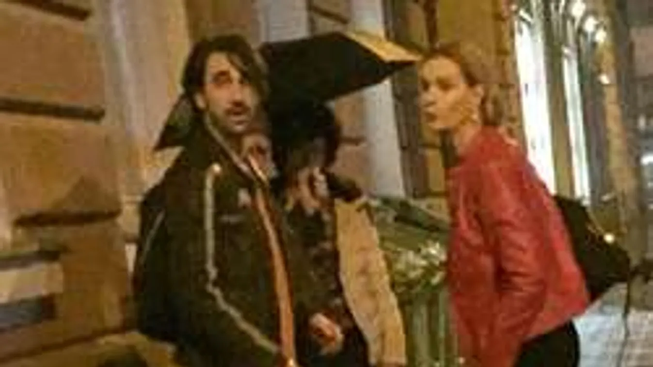 Lebuktak: Új szerelmével romantikázott az éjszakában Janza Kata!