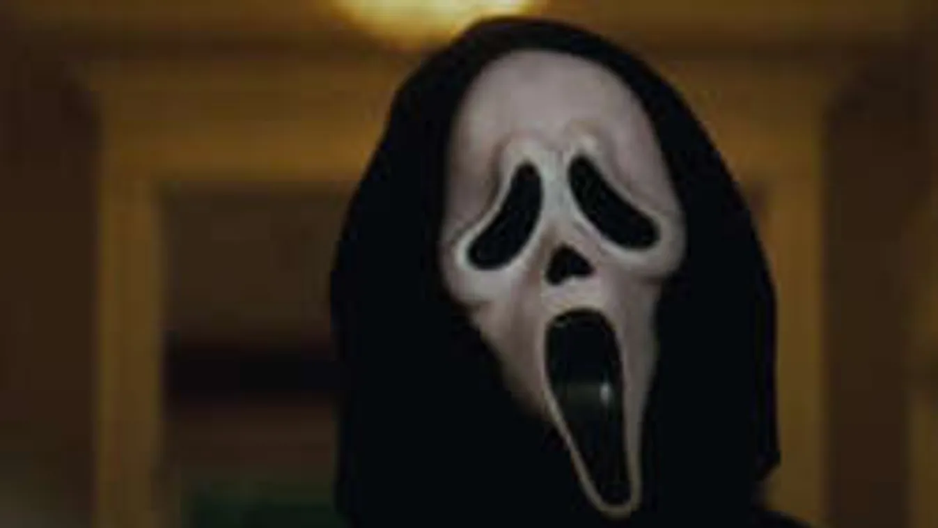 Sikoly-álarcos tartja rettegésben a magyar várost!