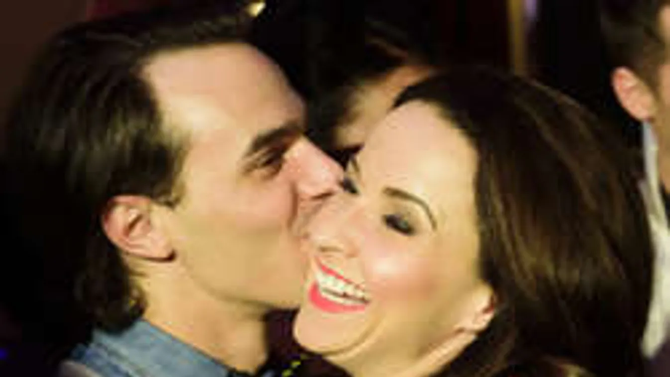 Most jelentették be: jön a baba az Operett sztárjainál