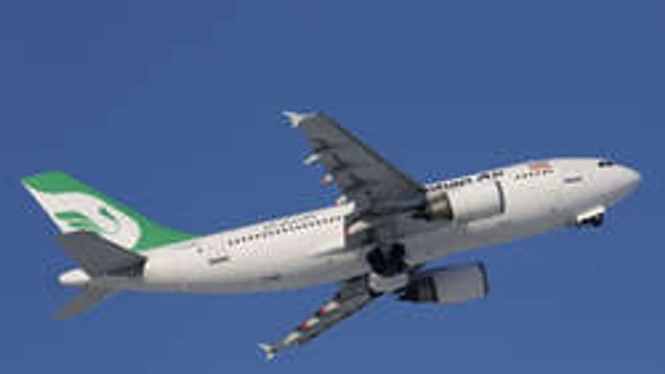 Felesége mellett molesztálta a tinit