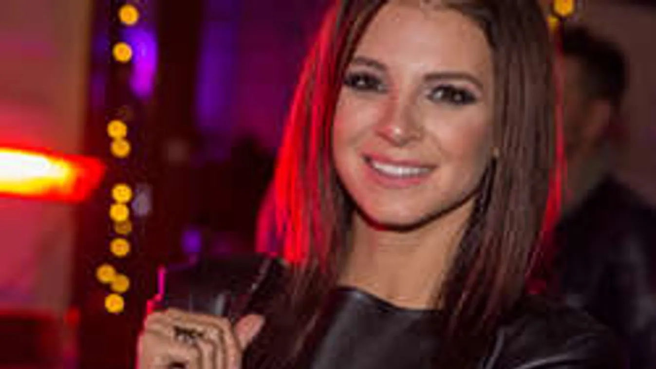 Hoppá: Sarka Kata dögösebb, mint valaha