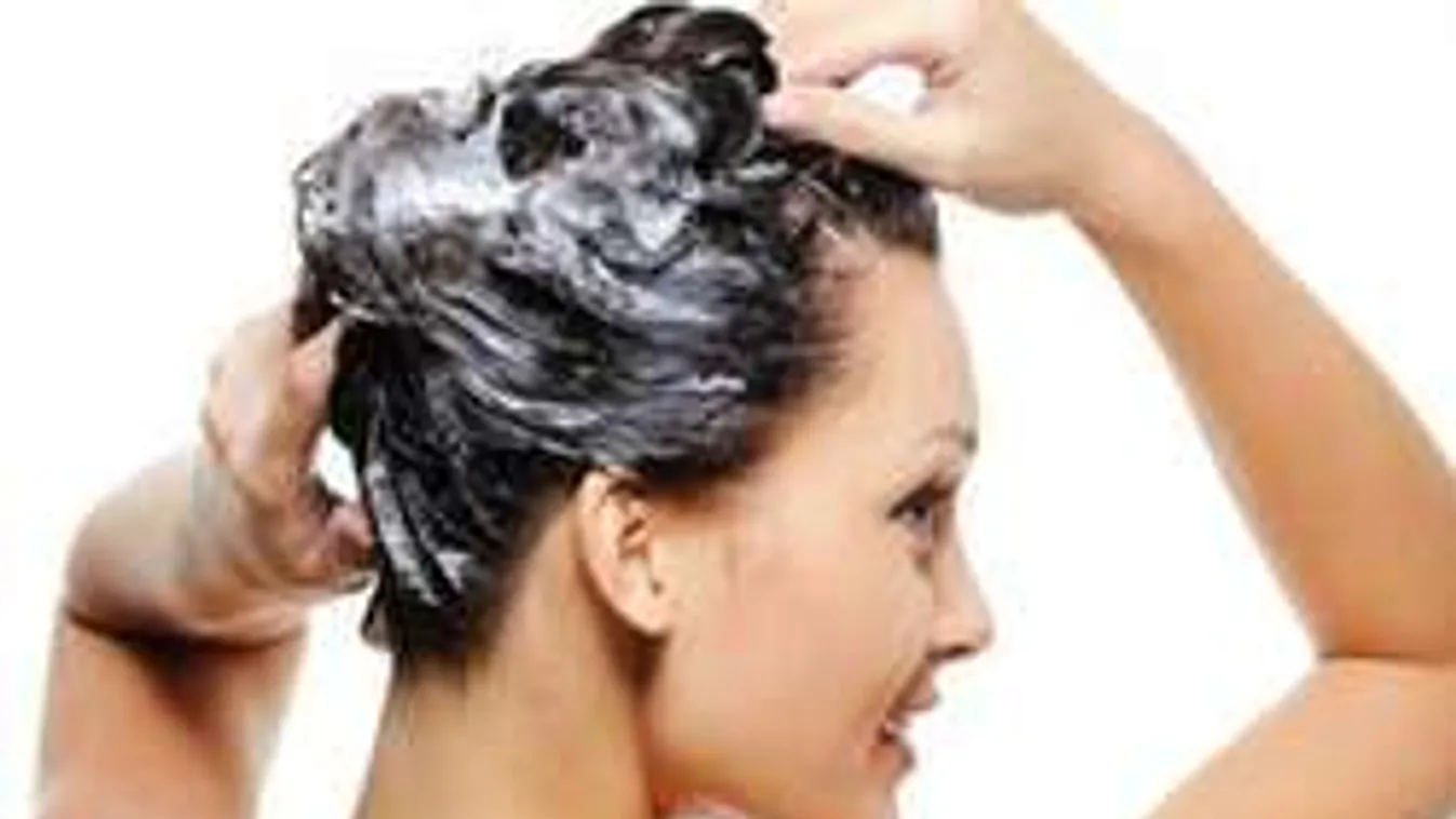 Õrület, ez történik a frizuráddal, ha fordítva mosol hajat