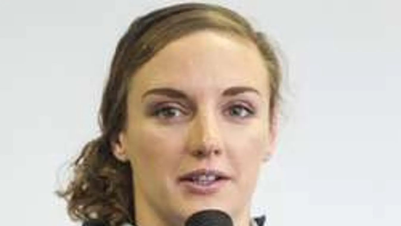 Újabb úszók csatlakoztak a háborúhoz