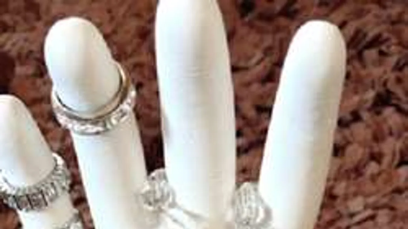 Zseniális ötlet, ezért tegyél gumikesztyűt a befőttesüvegbe