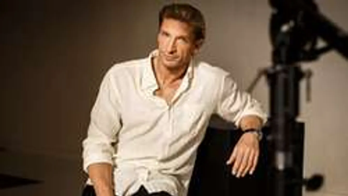 Megmutatta rejtélyes szerelmét a válófélben lévő magyar sztárszínész