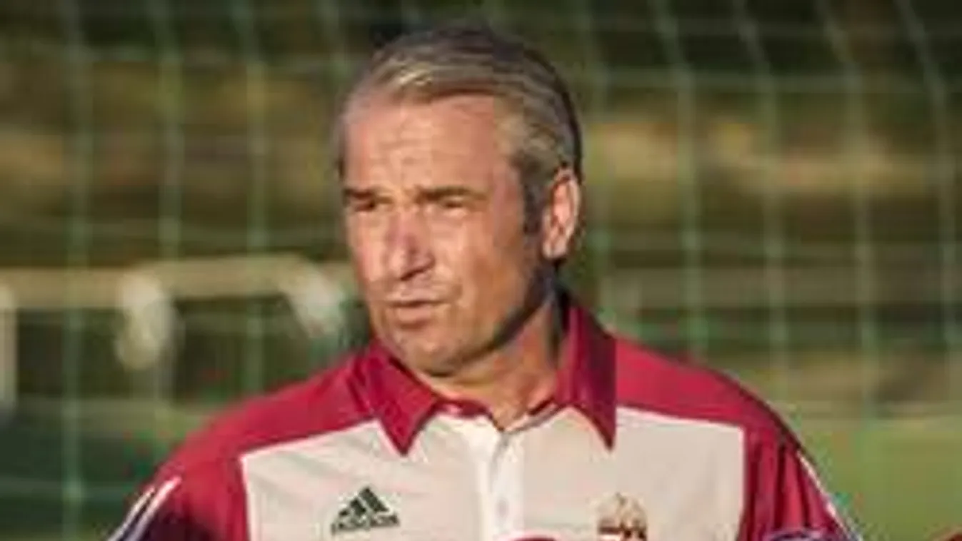 Óriási meglepetések, kiket hívott meg a keretbe Bernd Storck?