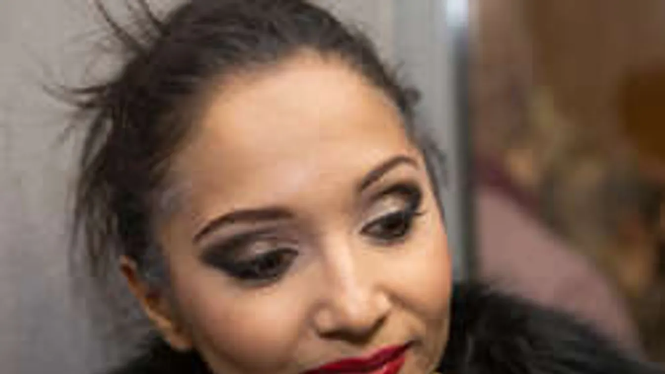 Nótár Mary: A lehető legrosszabbkor jött ez a baba!