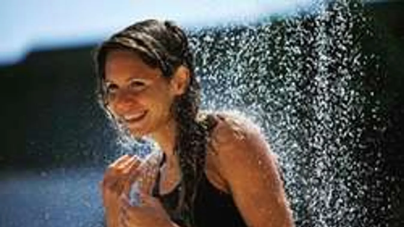 Ezért hagyta el az országot Kapás Bogi