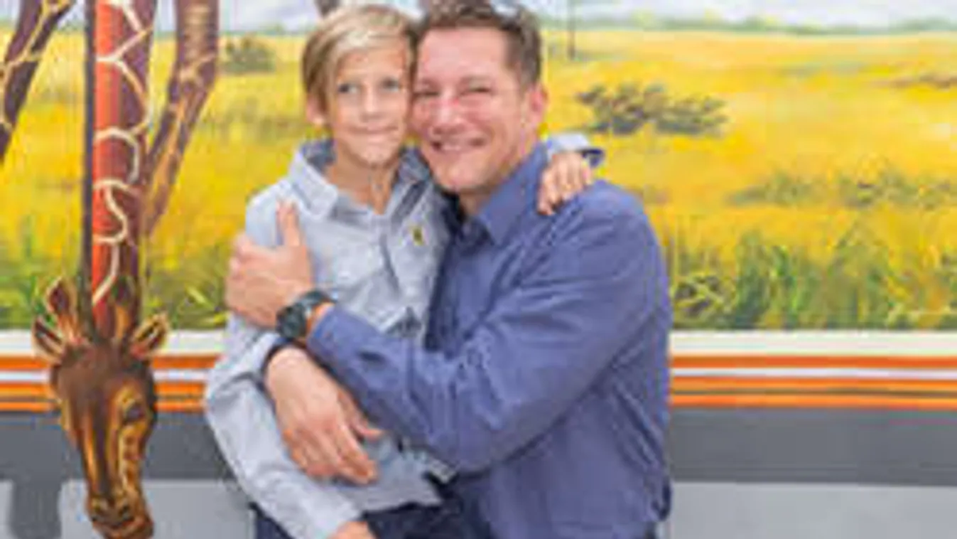 Fegyveres sportra készül Németh Kristóf kilencéves fiával