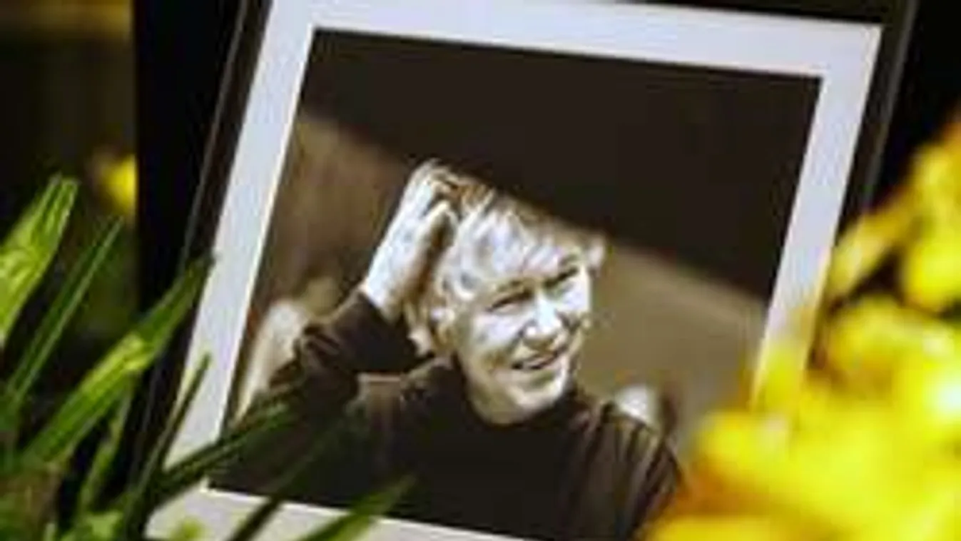 Így rótta le kegyeletét Kocsis Zoltán előtt a világhírű zenész