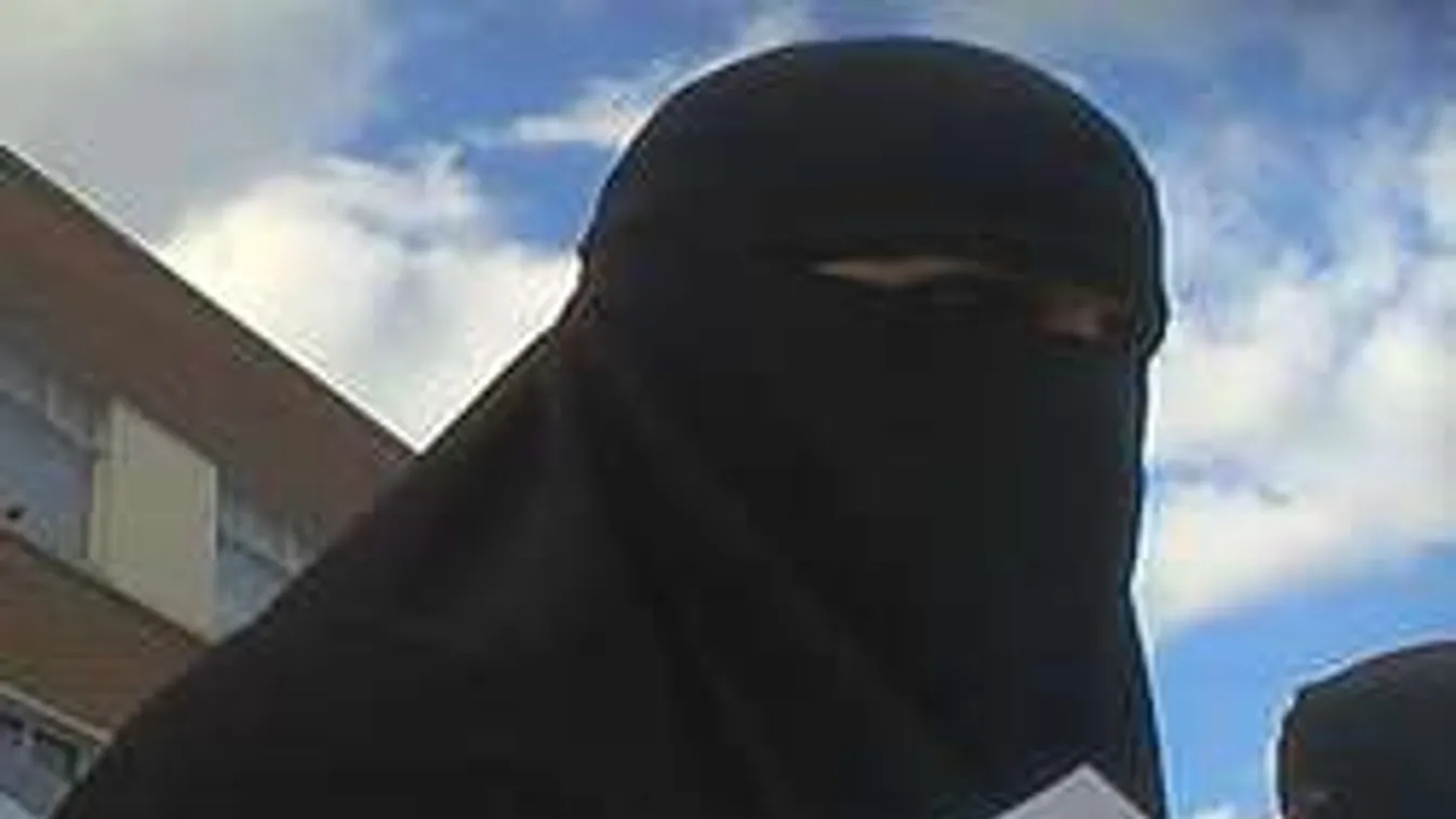 Hátborzongató dolgokat mondott el a menekültszálláson dolgozó tolmács