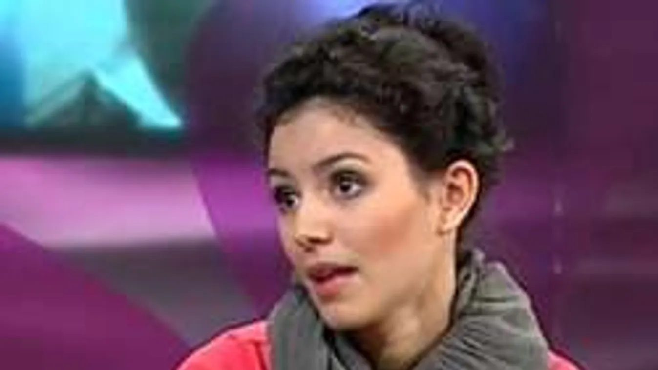 Ezért nincs ideje a gyerekeire a szexi színésznőnek