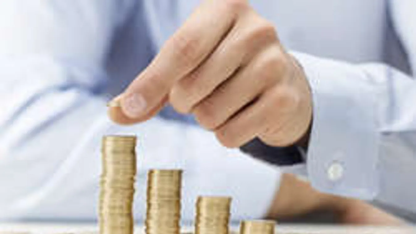 Meglepő: a nők ennyivel tovább kapnak nyugdíjat, mint a férfiak