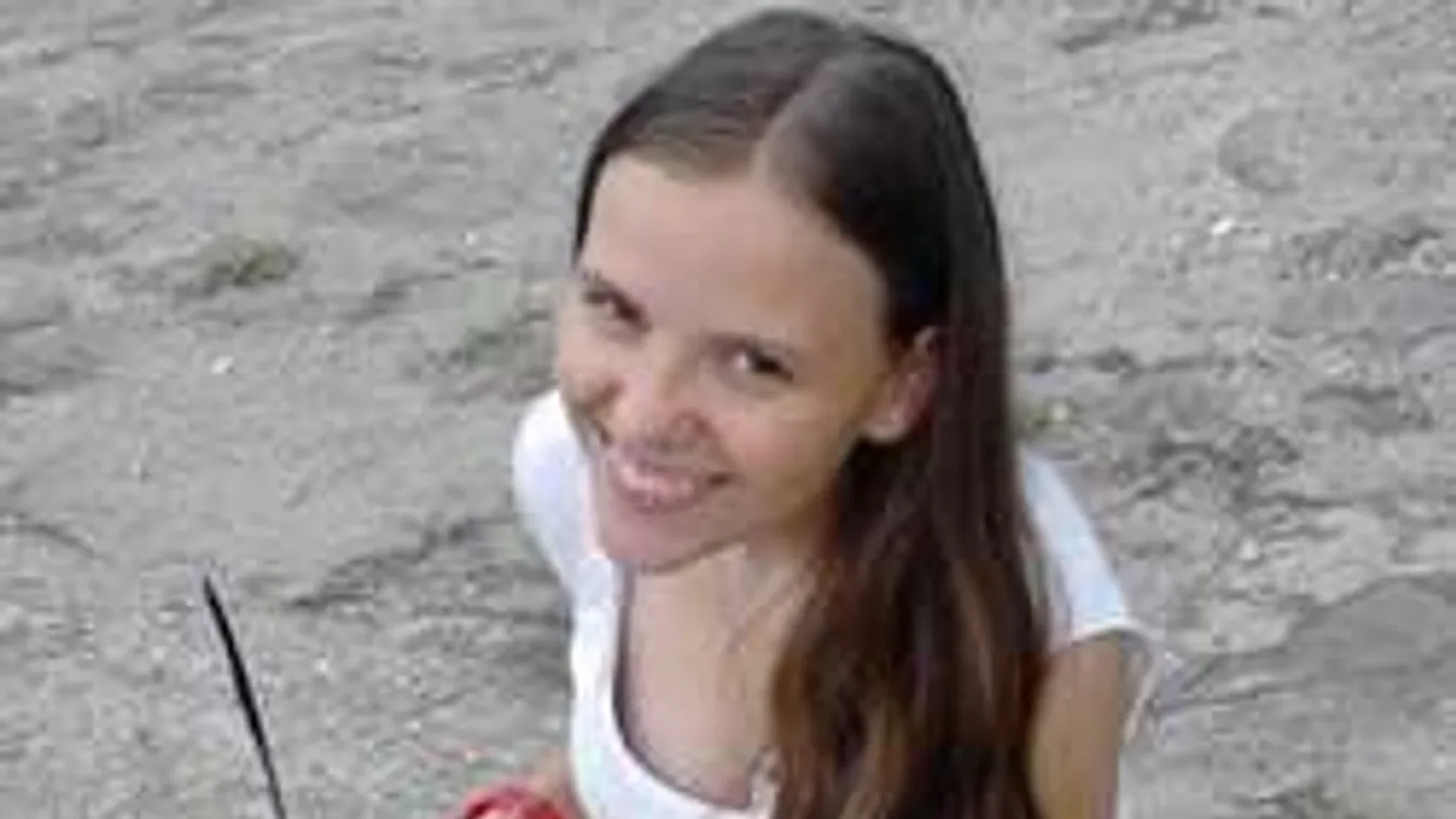 Ez volt az eltűnt magyar tinilány utolsó segélykiáltása - Fotó