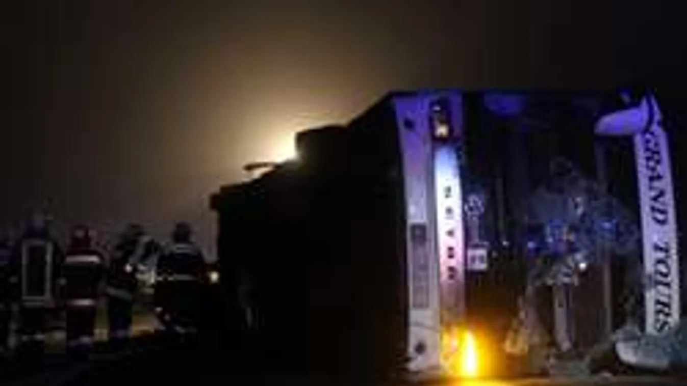 Sokkoló: Képek a mezőkövesdi buszbalesetről