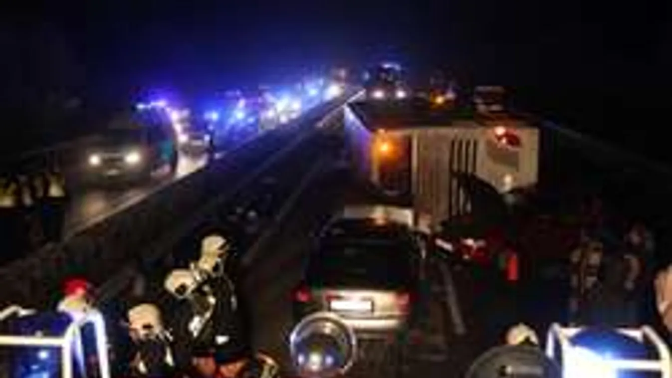 Nagyot hibáztak a mentősök az M3-ason történt halálos buszbalesetnél