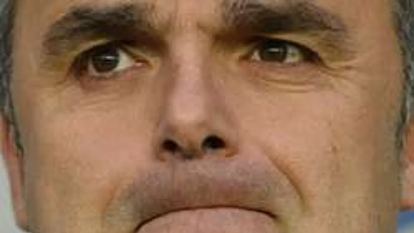 Robban az átigazolási bomba? Új csapata lehet Pintérnek