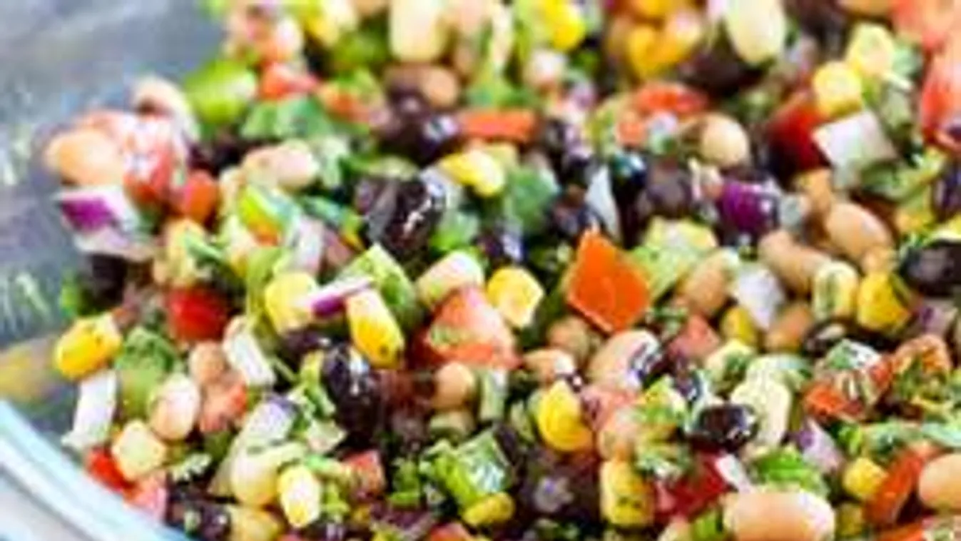 Eszméletlen finom a legújabb saláta: Ismerd meg a cowboy kaviárt!