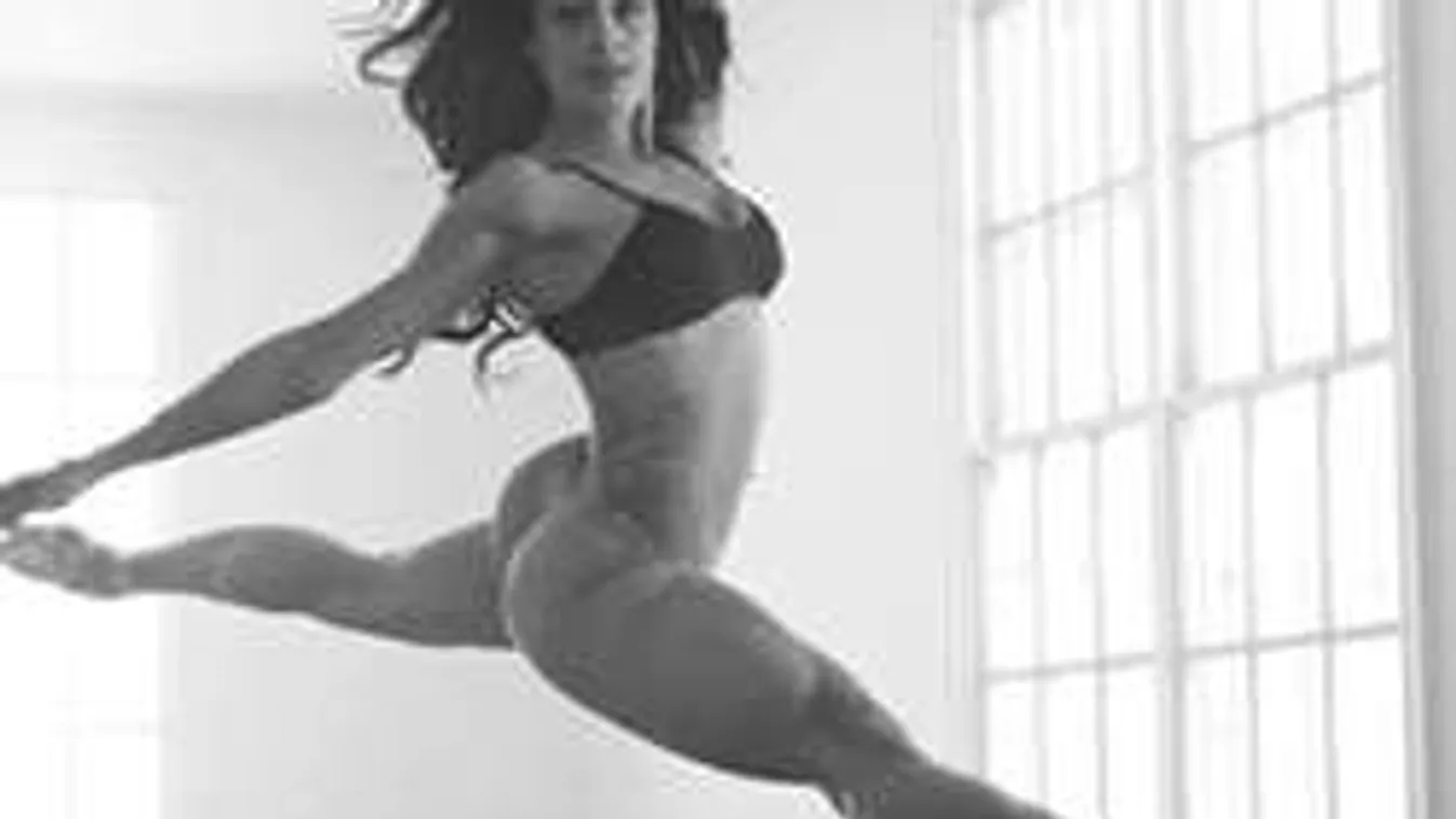 Nincs férfi, aki ezeknek a meztelen testeknek ellen tudna állni!