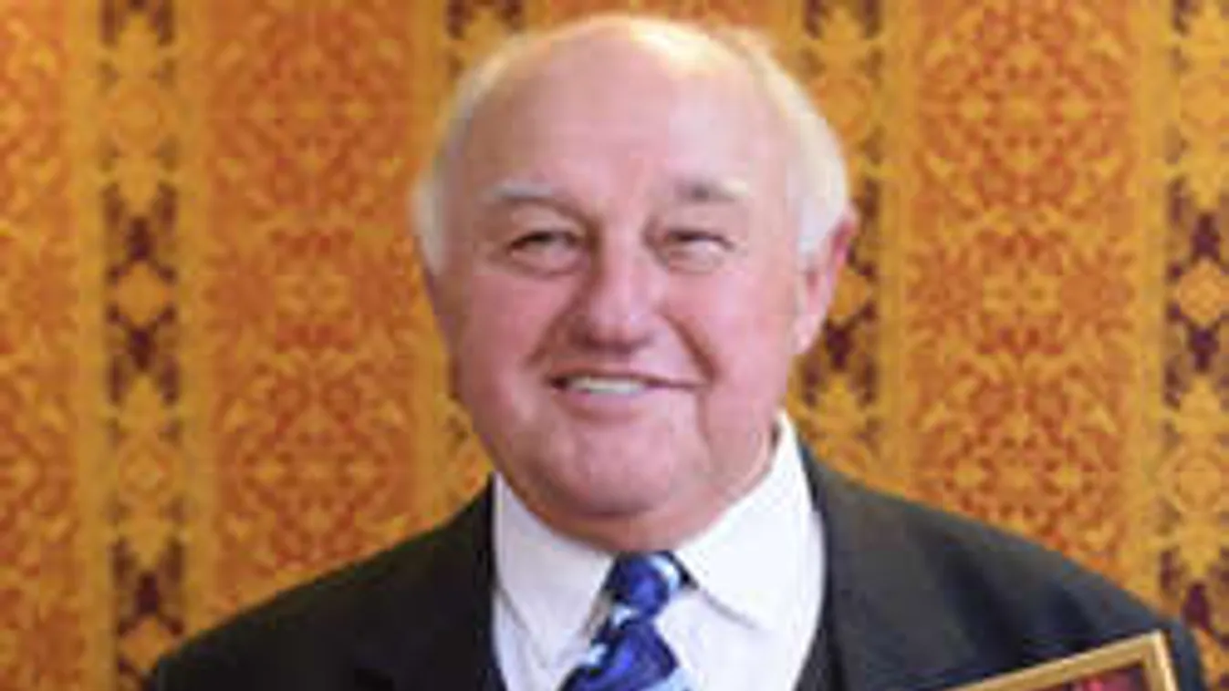 Tragédia: Agyvérzést kapott az Operett sztárszínésze