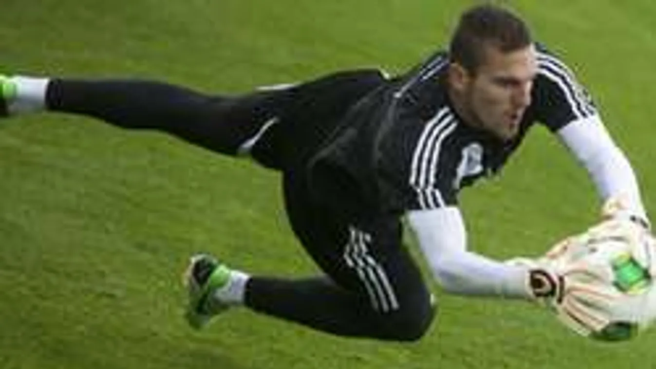 Óriási fordulat a magyar válogatott kapusának életében