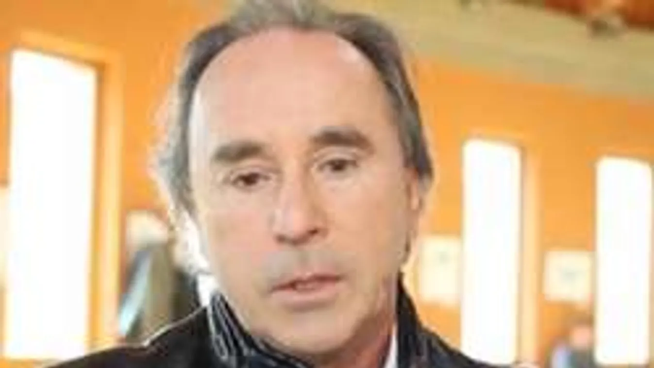 Eltitkolt múlt: Ezért úszta meg a börtönt a legendás magyar énekes