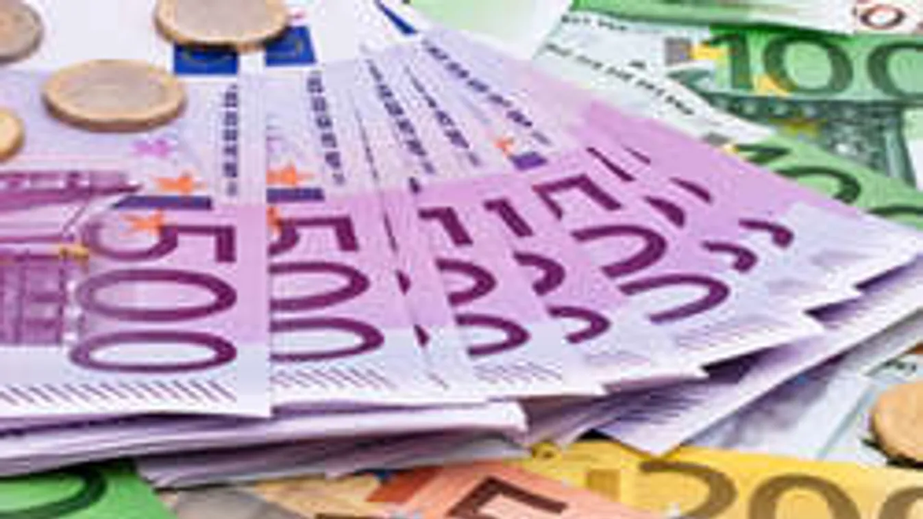 Az eurónak hamarosan annyi