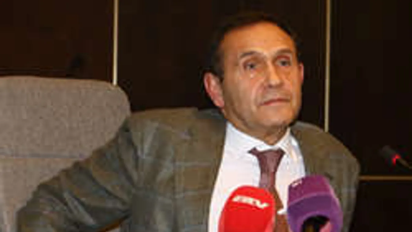 Újraindul Gyárfás? Mindent tisztáz az elnök