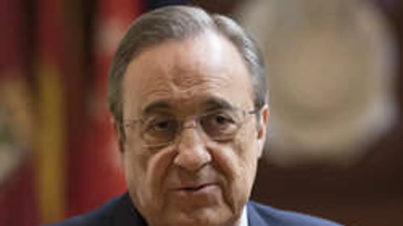 Utcalányokkal próbáltak játékost eladni a sztárcsapatnak