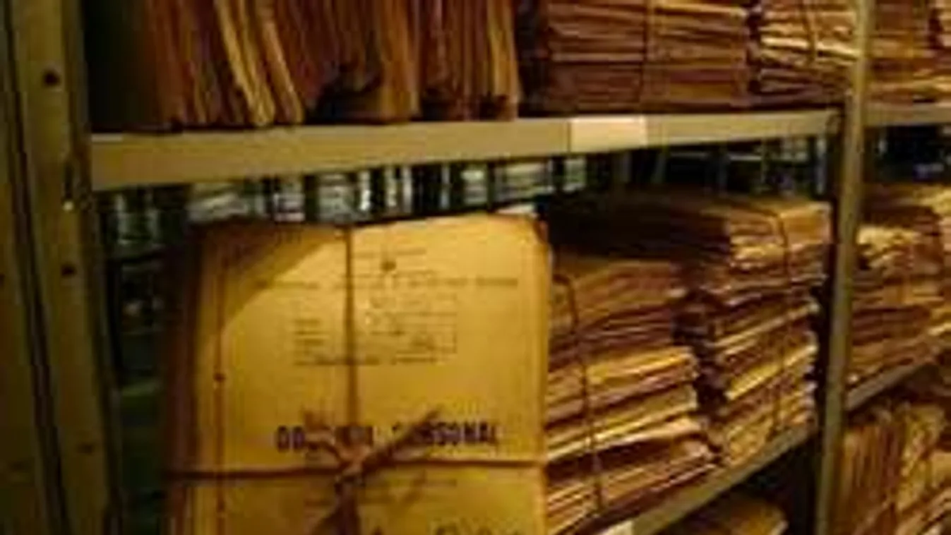 Megbukott a népdalénekes! 6 egykori szekus is indult a választásokon