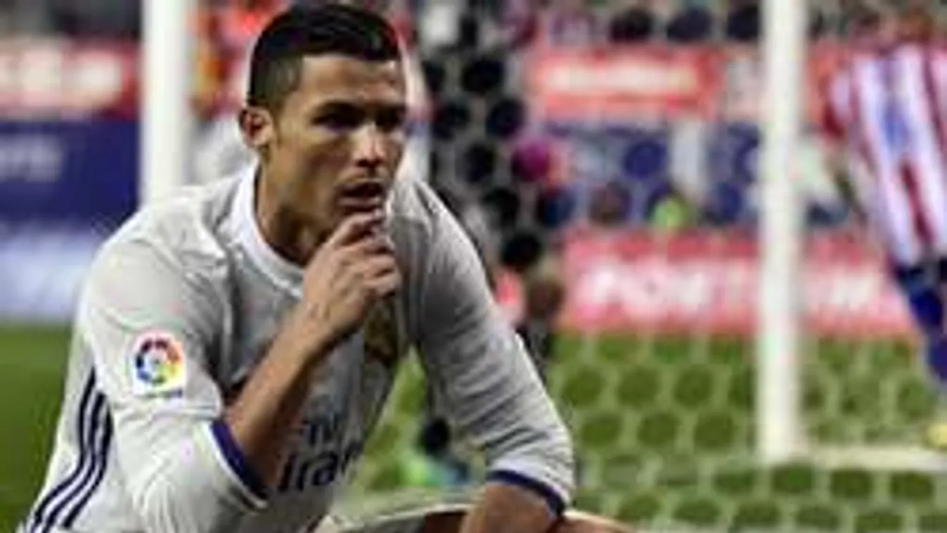 Ledöbbent Cristiano Ronaldo, kik bújtak az ágyába szexelni