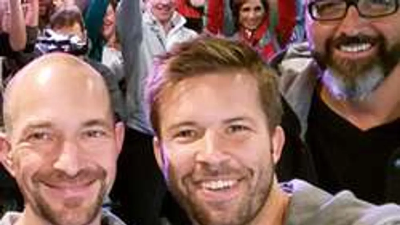 Nincs Rádió 1-ed? Így hallgathatod reggel Balázsékat!