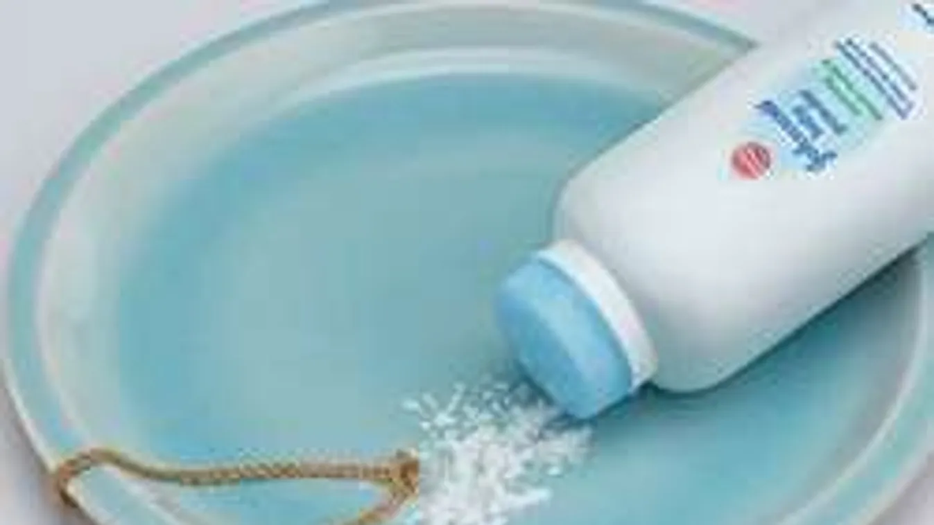 Ezért szórj a nyakláncodra babahintőport