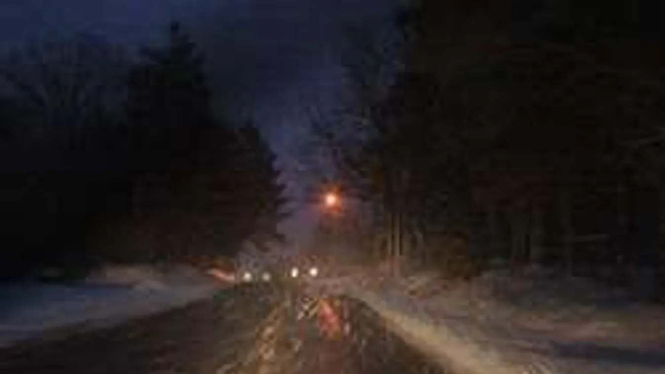 Kiadták a riasztást: Viharos széllel kísért ónos eső zúdul az országra