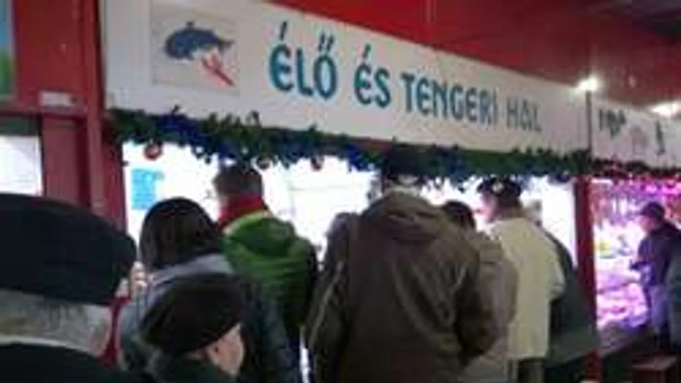 Õrült sor áll már a halért + Képek!