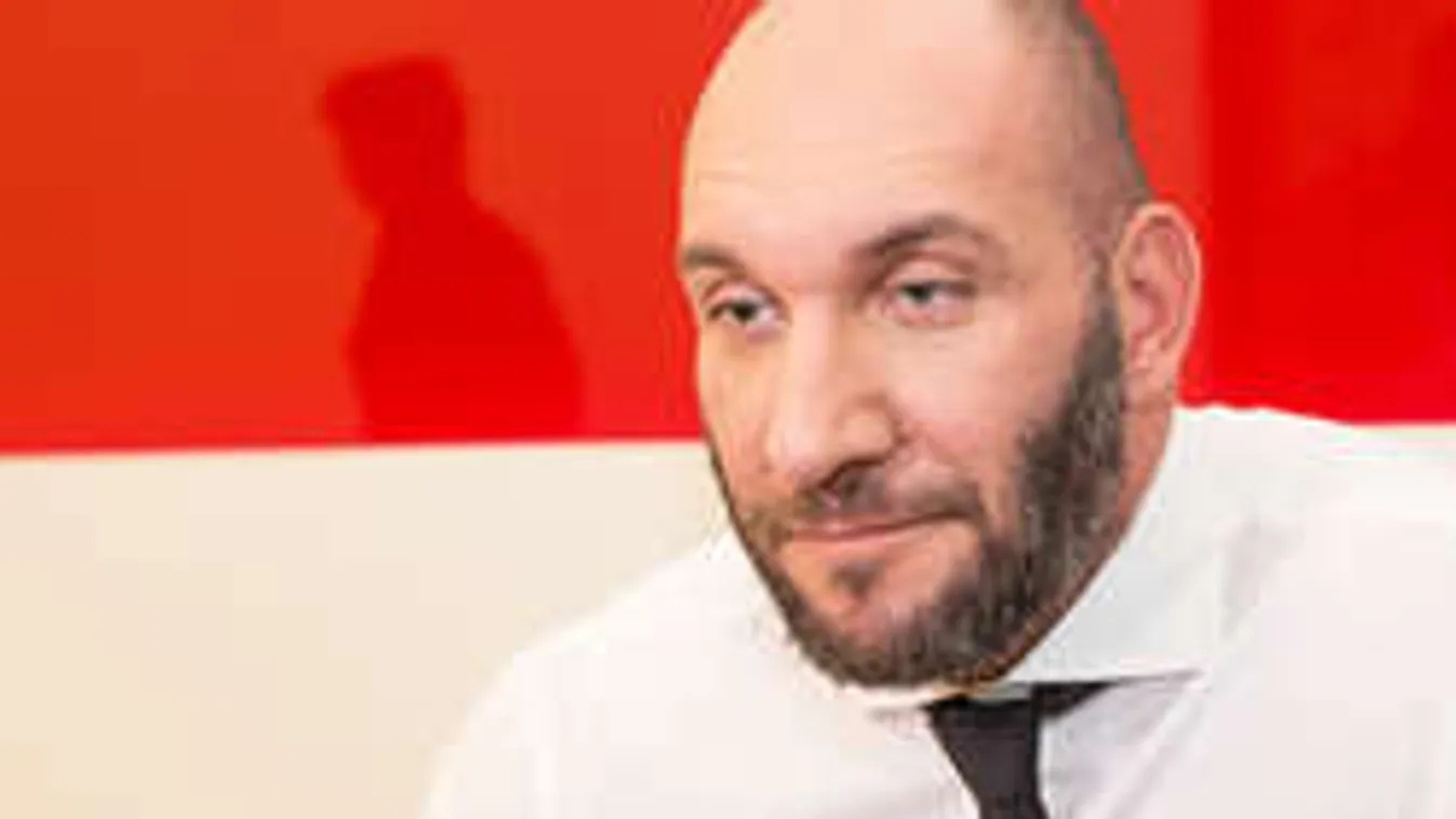 Nézd meg: így könyörög Berki Krisztián - videó