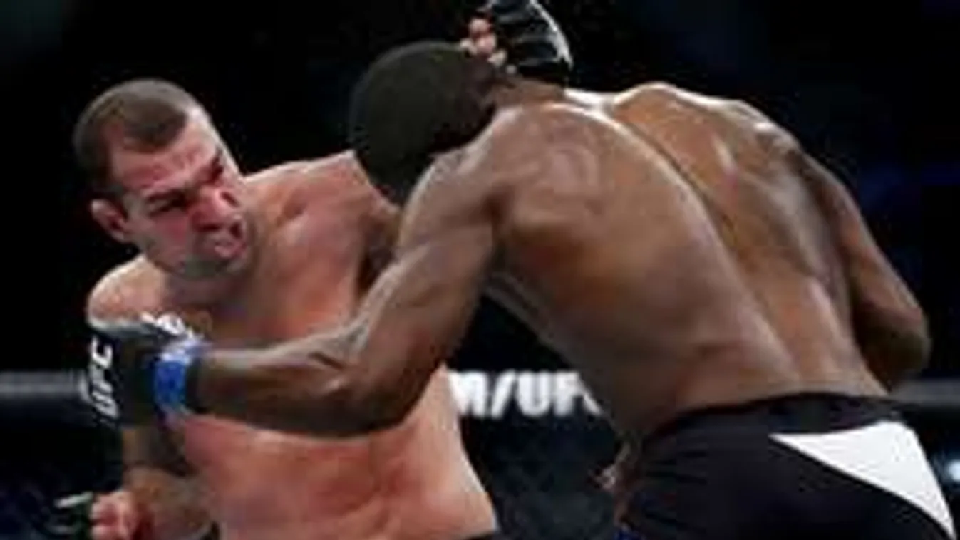 Aljasság: köszönés helyett kiütötte ellenfelét - videó