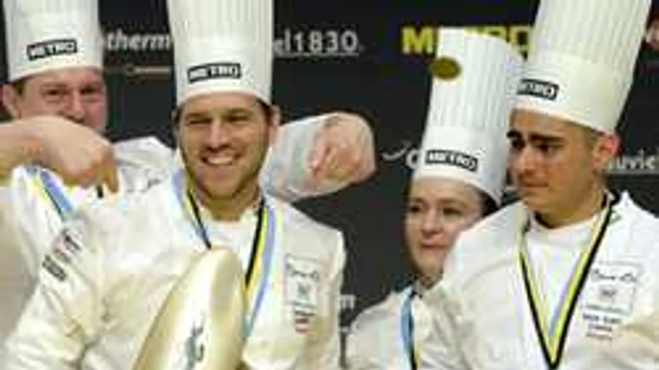 Komoly elismerést kaptak a magyarok: Széll Tamást ismét díjazták