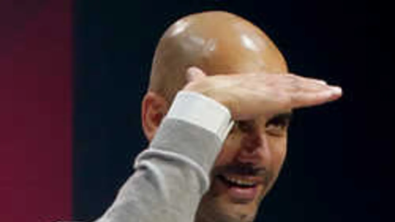 Guardiola magyarázkodhat, szexi szépséggel bukott le