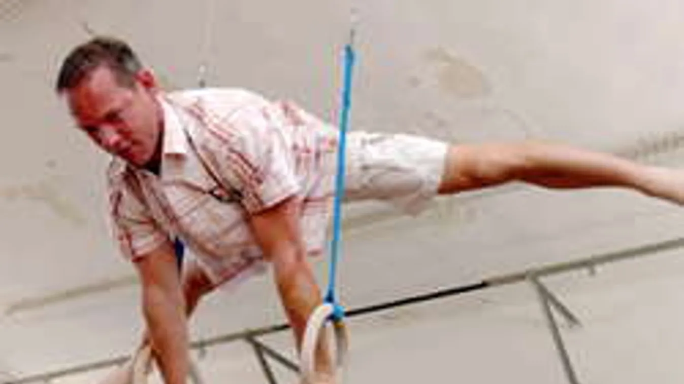 Csollány Szilveszter olimpiai bajnokból háztartásbeli lett