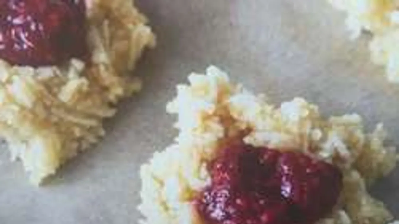 Chiamaggal készül a legújabb málnás kókuszcsók