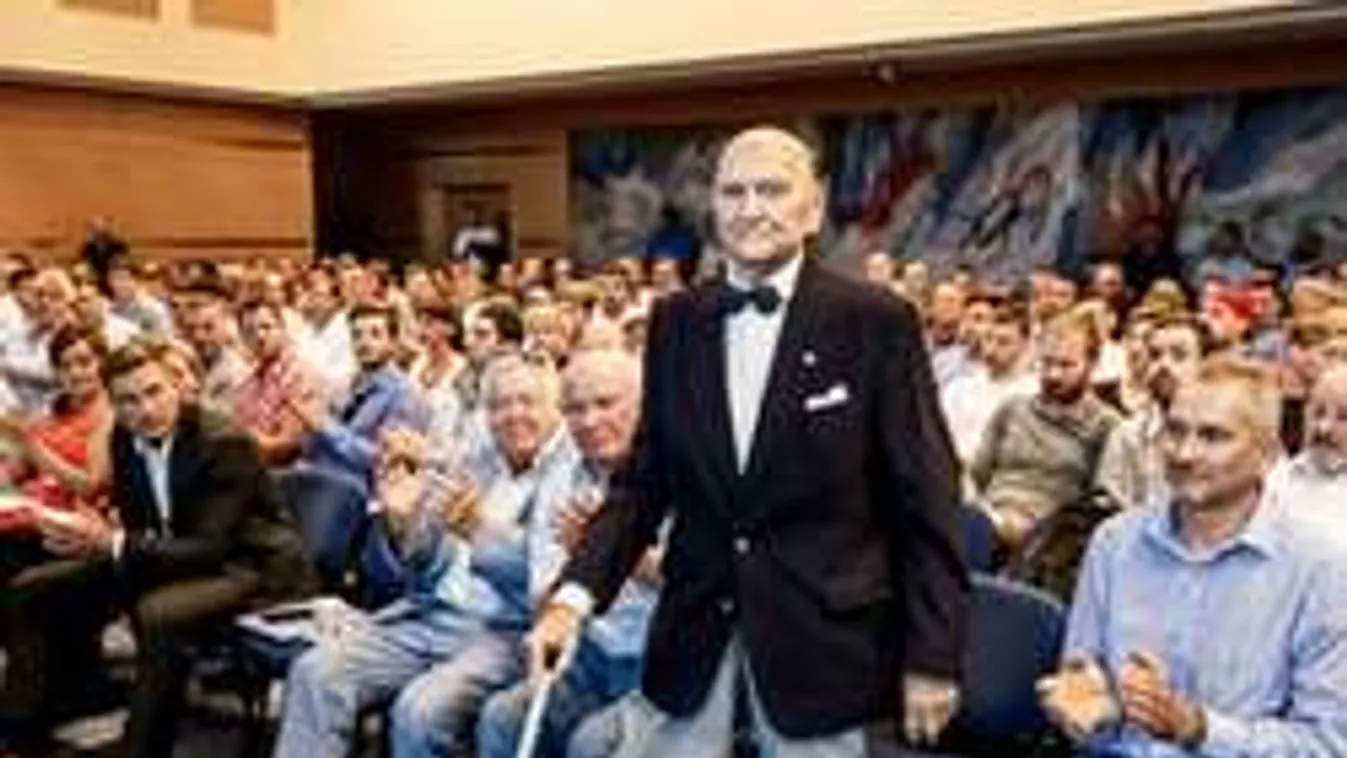 Gyász, meghalt a magyar jégkorong legendás alakja