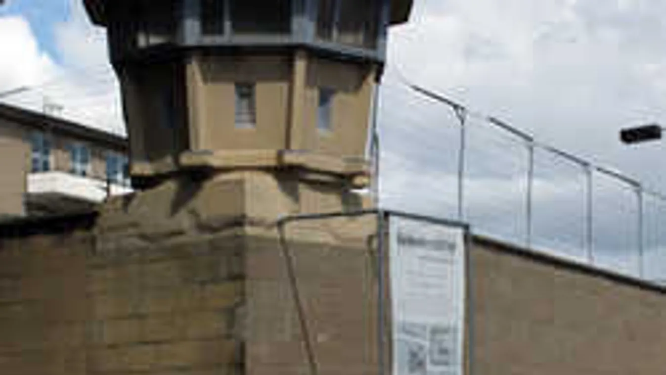 Hihetetlen: férfi börtönbe vetik a kegyetlen gyilkos nőt