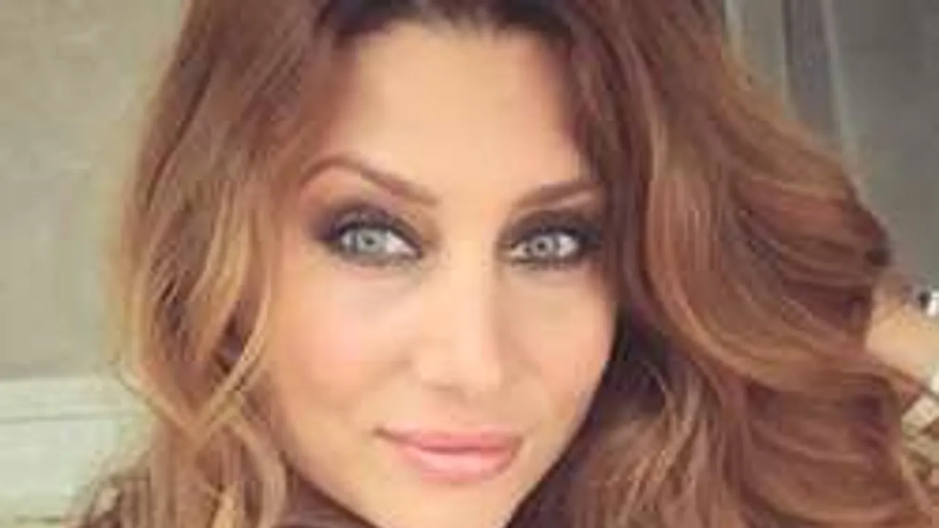 Szexi fotót tett közzé a várandós Horváth Éva