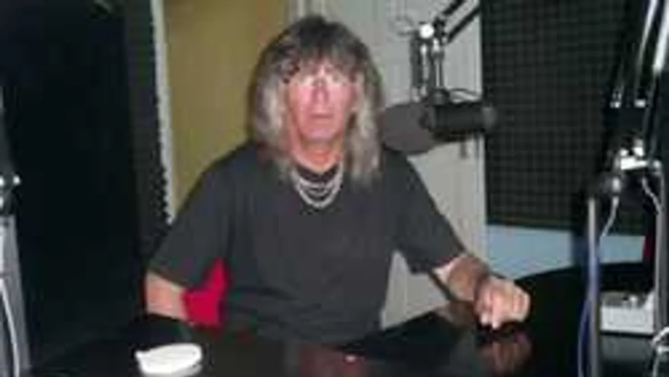 Drámai részletek a váratlanul elhunyt magyar zenész haláláról