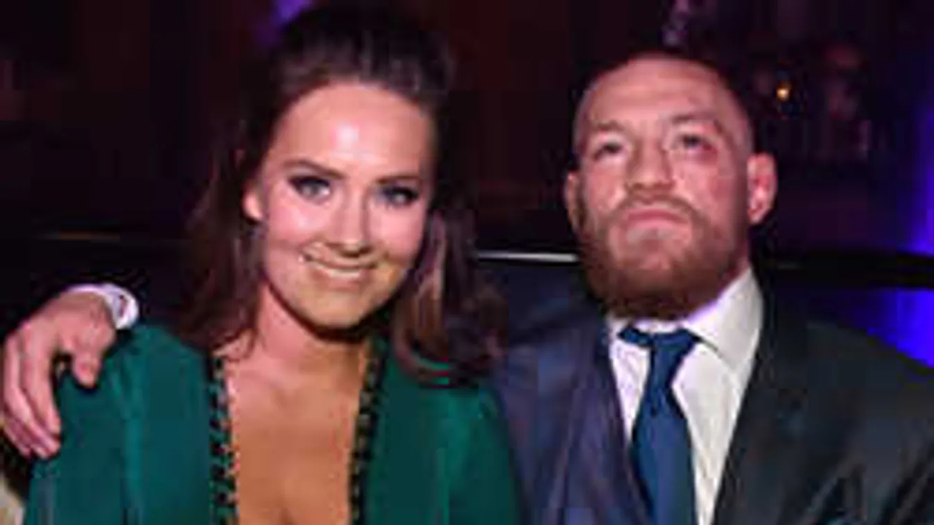 Szexi bombázók élnek a világbajnok mellett