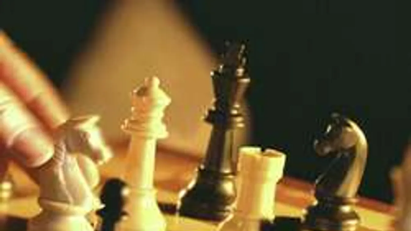 Hűha! Sakkozni bűnös dolog, rosszabb mint disznóhúst enni!