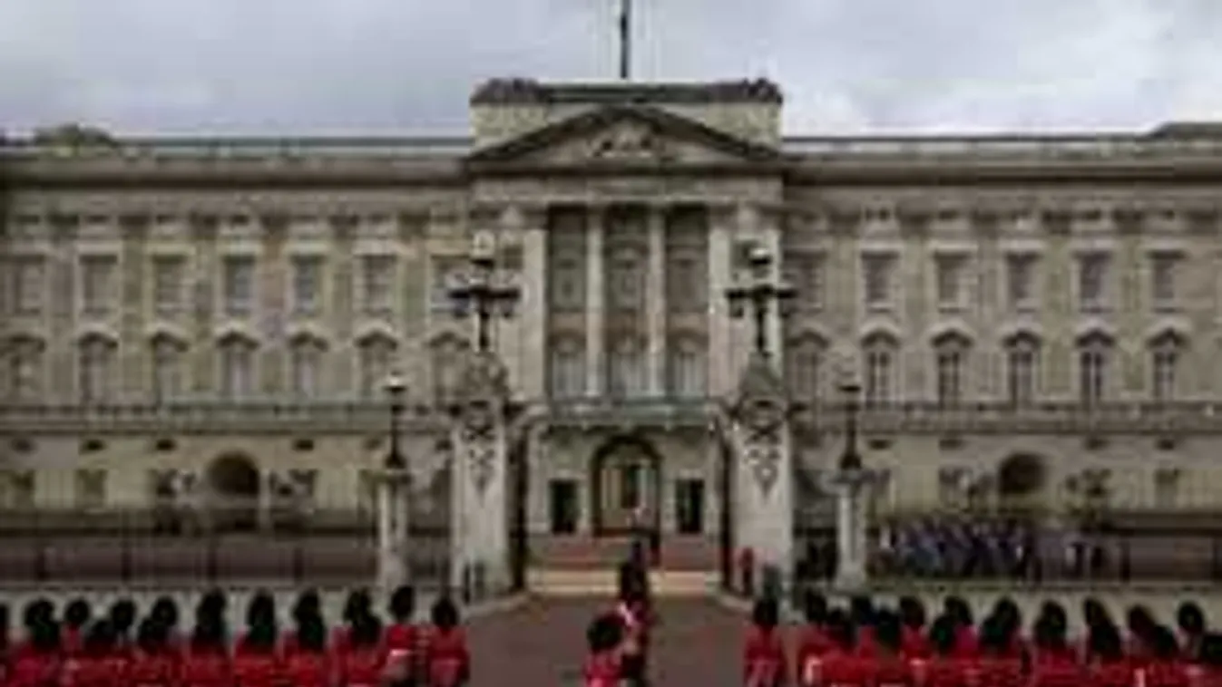 Terrortámadástól fél a királynő testőrsége