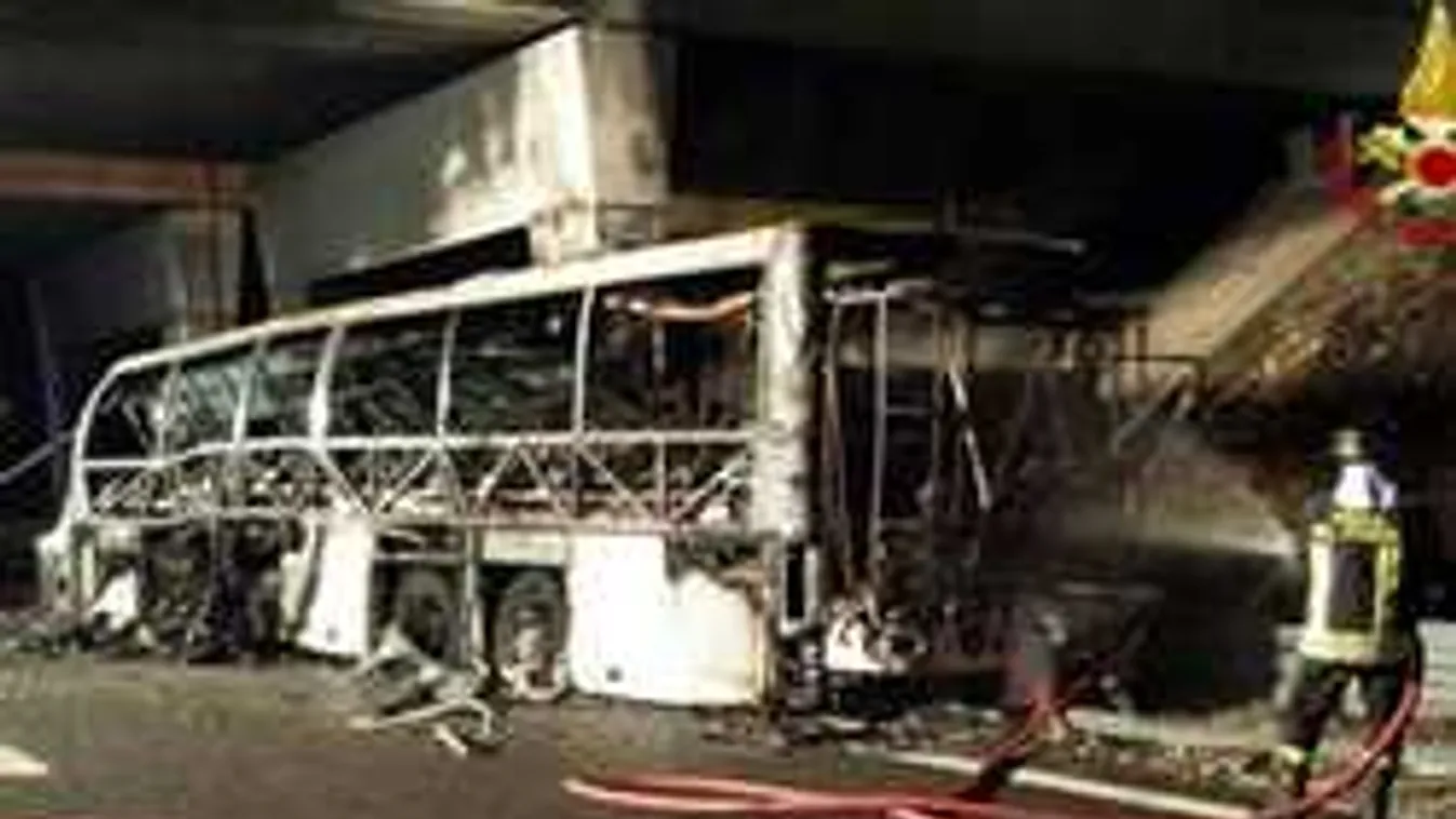 Erről a furcsaságról számoltak be a túlélők a veronai buszbaleset után