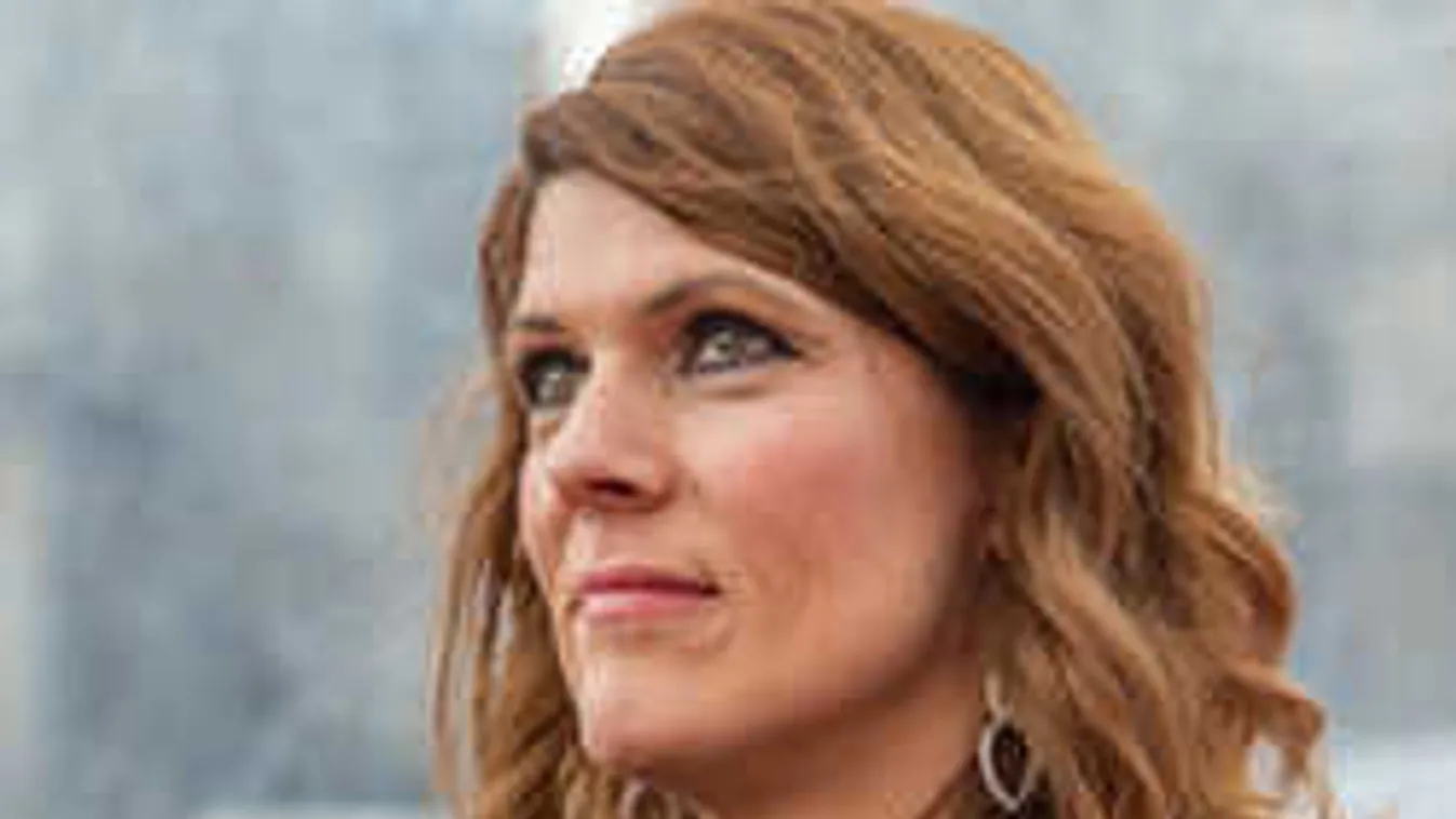 Aggasztó fotót tett közzé a kórházból Jaksity Kata